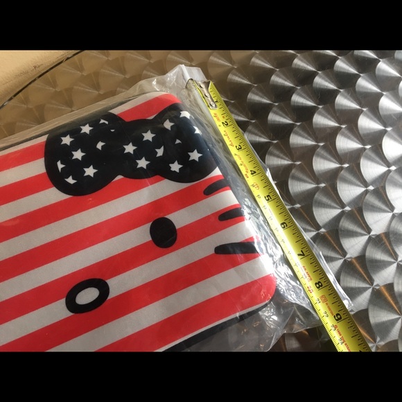 NEW Hello Kitty IPAD tablet laptop case - Picture 5 of 5